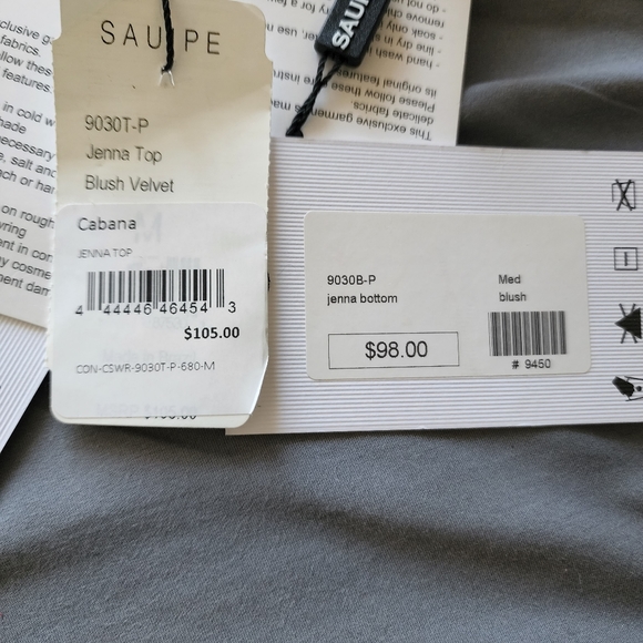 Bikini - Picture 3 of 3